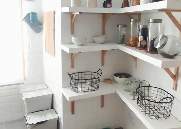 Peregrine Penthouse Apartment *